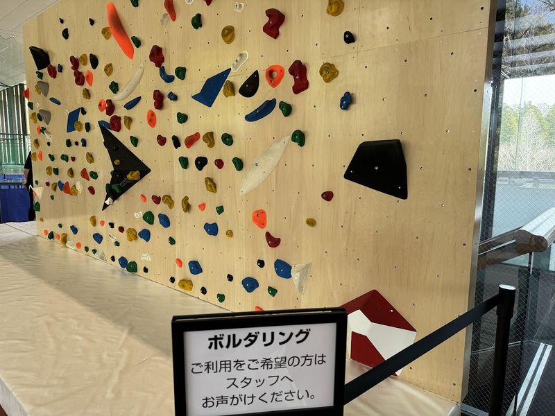 ファイル:リソルの森 館内01.jpg