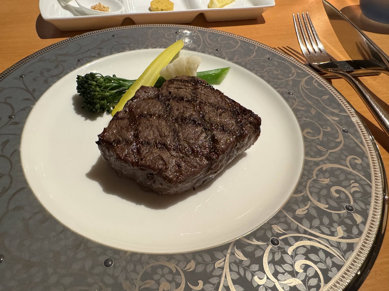 夕食 - レストラン
